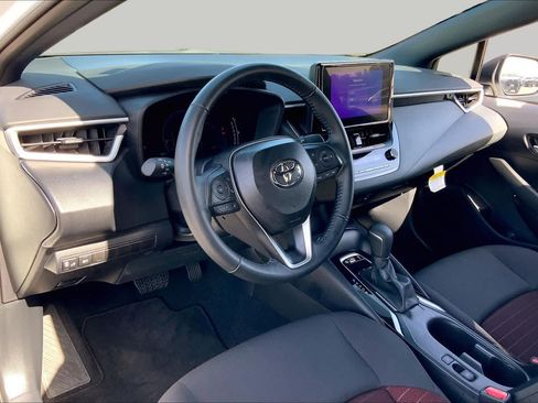 Used 2026 Toyota Corolla SE FWD image 17