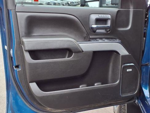 Used 2019 Chevrolet Silverado 2500 LTZ image 26