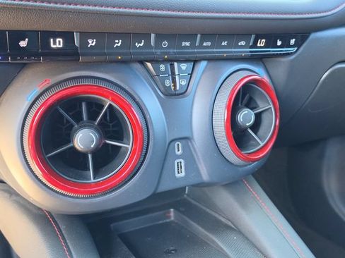 Used 2020 Chevrolet Blazer RS FWD image 28