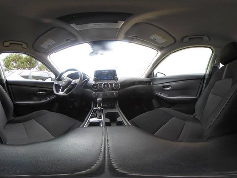 Used 2025 Nissan Sentra SV FWD image 41