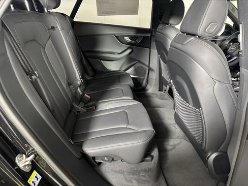 New 2026 Audi Q8 Prestige image 11