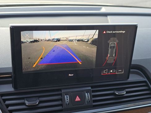 Certified 2023 Audi Q5 2.0T Premium w/ Convenience Package image 24