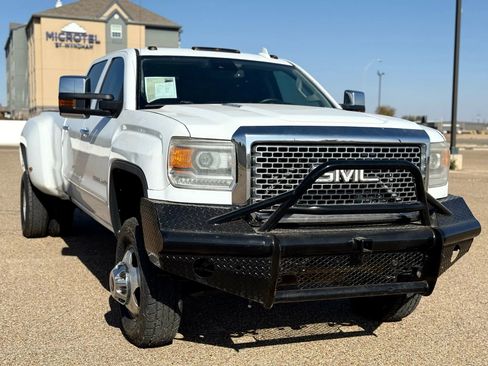 Used 2016 GMC Sierra 3500 Denali w/ Duramax Plus Package image 3
