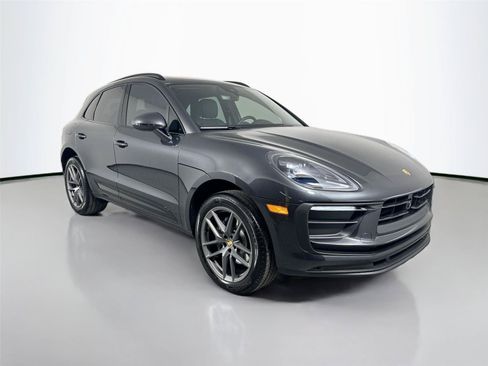 Used 2026 Porsche Macan Turbo AWD/4WD image 9