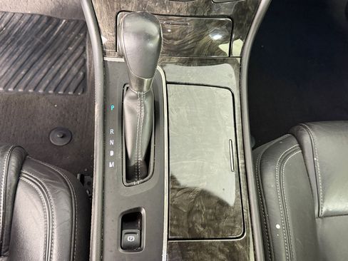 Used 2014 Buick LaCrosse Leather FWD image 16