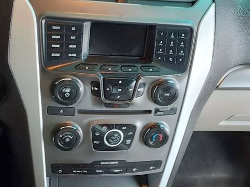 Used 2013 Ford Explorer FWD image 14