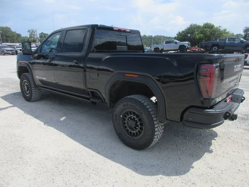 New 2026 GMC Sierra 2500 AT4X w/ AT4X AEV Edition AWD/4WD image 9