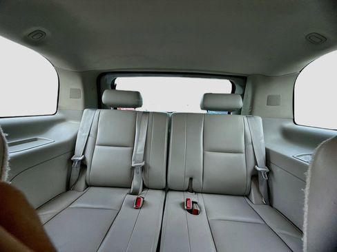 Used 2014 Chevrolet Tahoe LTZ image 29