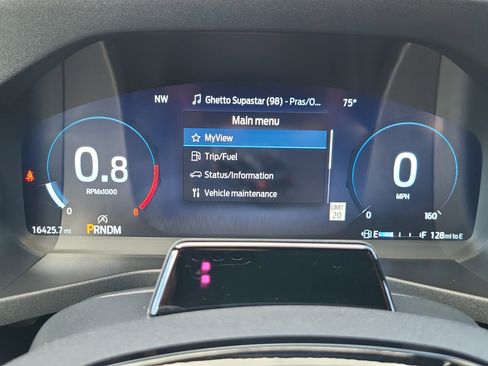 Used 2025 Ford Explorer ST image 18