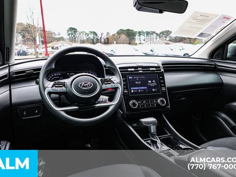 Used 2024 Hyundai Tucson SE image 28