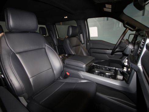 New 2025 Ford F150 XLT w/ Equipment Group 303A High image 22