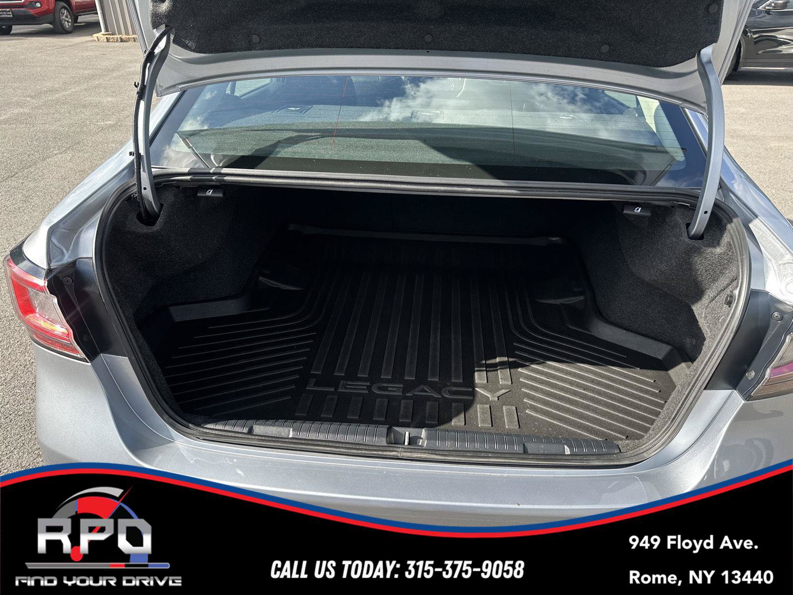 Used 2020 Subaru Legacy Premium AWD/4WD image 25