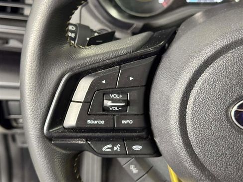 Used 2021 Subaru Crosstrek 2.5i Sport w/ Moonroof Package image 21