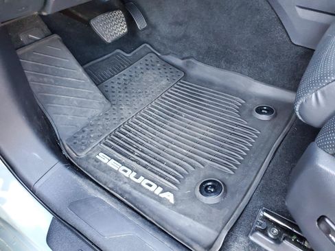 Used 2024 Toyota Sequoia Platinum RWD image 17