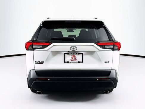 New 2025 Toyota RAV4 XLE image 7