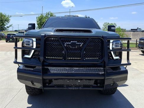 Used 2025 Chevrolet Silverado 2500 LT w/ Trail Boss Package AWD/4WD image 3