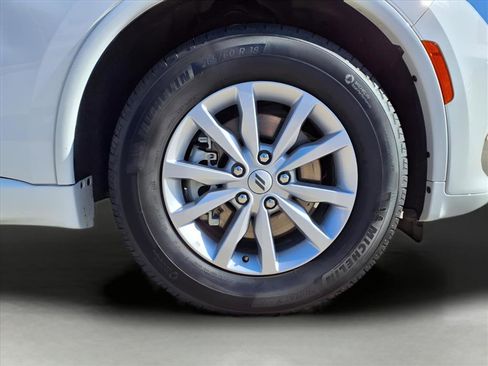 Used 2025 Dodge Durango GT image 9