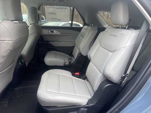 New 2026 Ford Explorer Active w/ Active Comfort Package AWD/4WD image 30