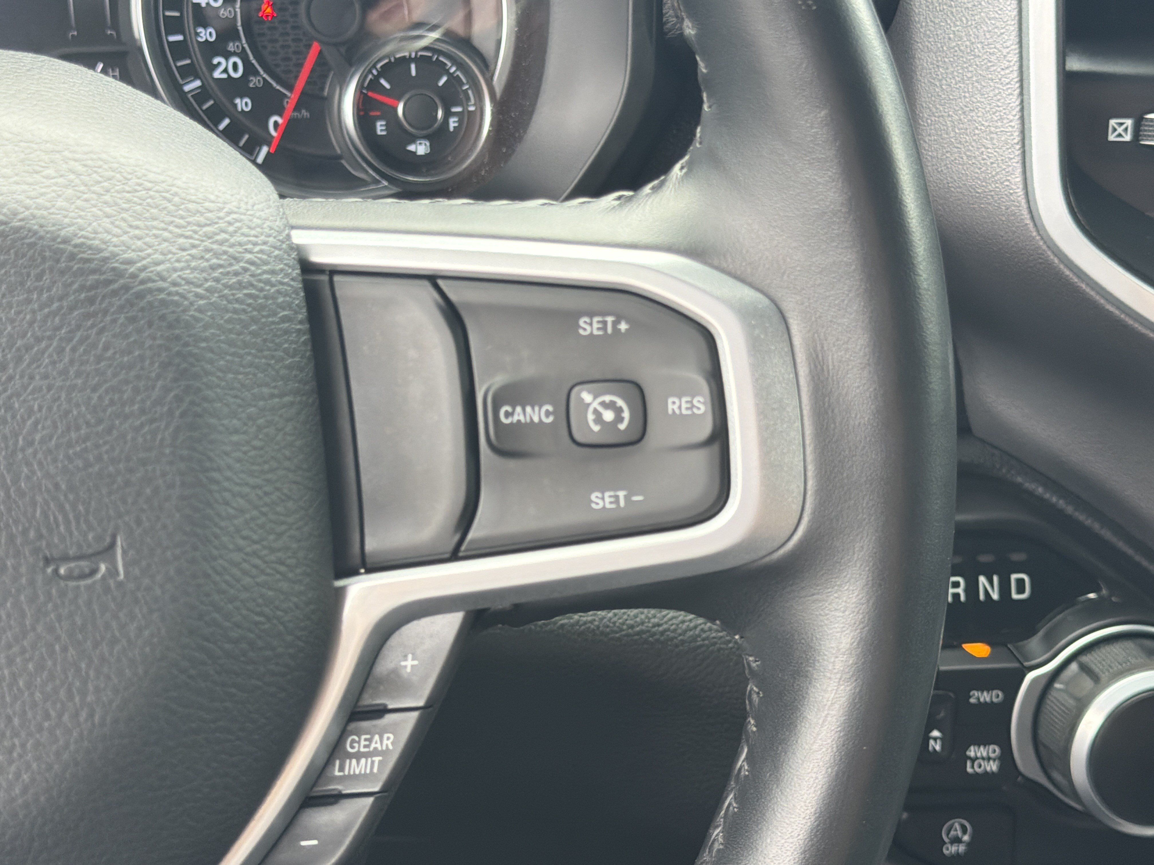 Used 2023 RAM 1500 Big Horn AWD/4WD image 30