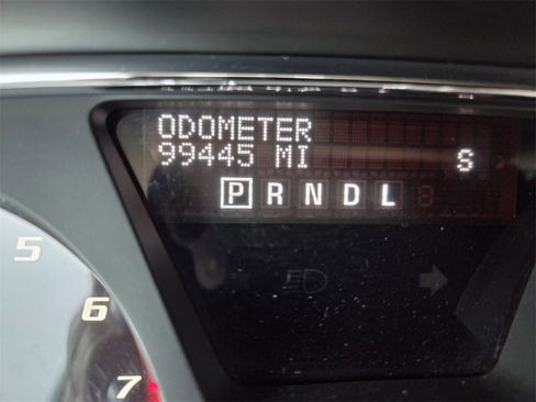 Used 2016 GMC Acadia SLT image 16