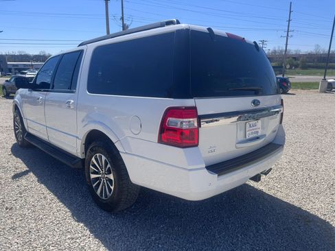 Used 2015 Ford Expedition EL XLT w/ Equipment Group 202A image 4
