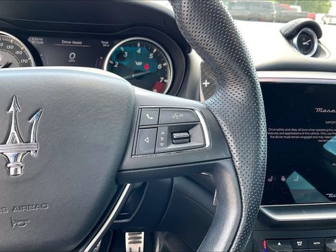 Used 2021 Maserati Ghibli Trofeo RWD image 17