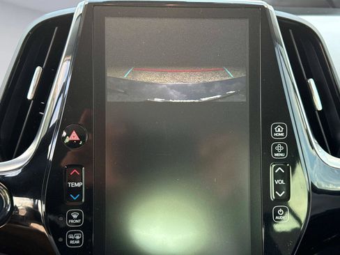 Used 2019 Toyota Prius Limited image 23