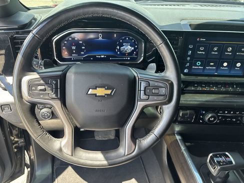 Used 2024 Chevrolet Silverado 1500 High Country w/ High Country Premium Package AWD/4WD image 16