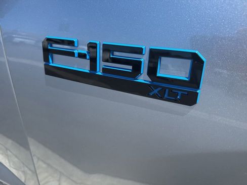 Used 2025 Ford F150 Lightning XLT AWD/4WD image 5