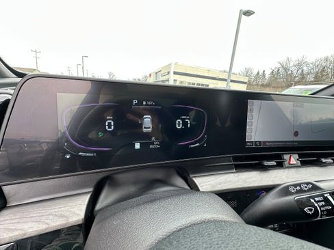 Used 2024 Kia Sportage X-Line w/ X-Line Premium Package image 38