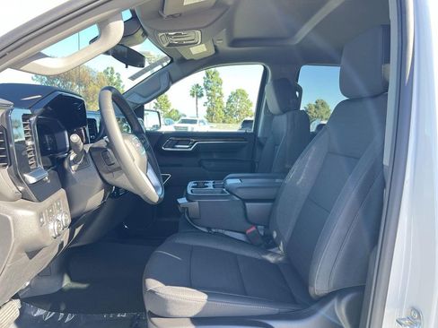 New 2026 GMC Sierra 1500 Elevation w/ LPO, Elevation Black Package AWD/4WD image 24