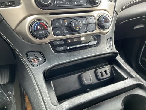 Used 2016 GMC Yukon XL Denali w/ Open Road Package image 23