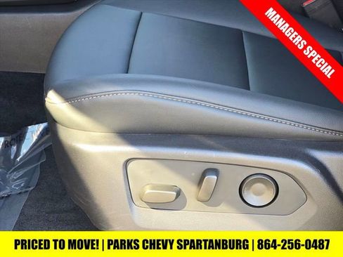 New 2025 Chevrolet Colorado LT w/ LT Convenience Package image 17