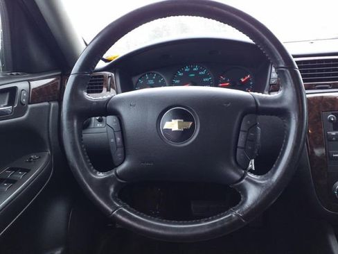 Used 2014 Chevrolet Impala Limited LS image 10