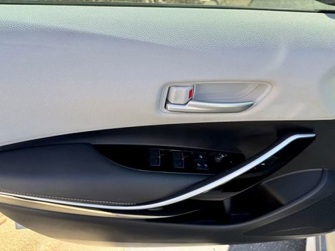Used 2022 Toyota Corolla XSE image 16