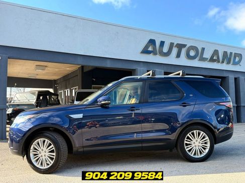 Used 2018 Land Rover Discovery HSE AWD/4WD image 3