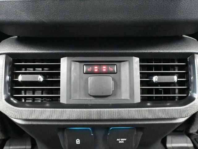 Used 2024 Ford F150 Platinum AWD/4WD image 35