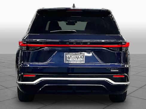 New 2026 Lexus TX 500h AWD image 4