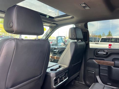 Certified 2020 Chevrolet Silverado 2500 High Country w/ Technology Package AWD/4WD image 32