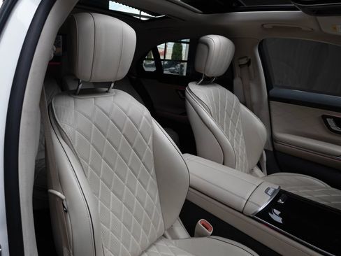 Used 2022 Mercedes-Benz S 580 4MATIC Sedan image 42