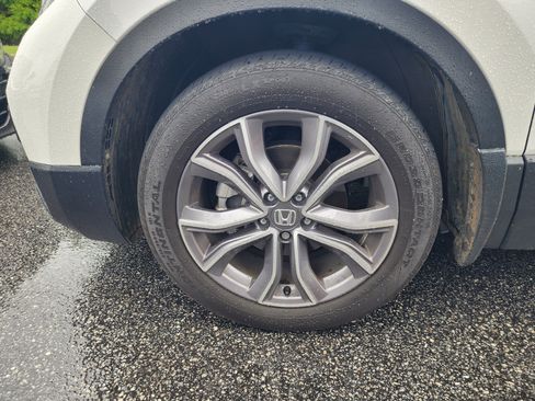 Used 2020 Honda CR-V Touring image 8