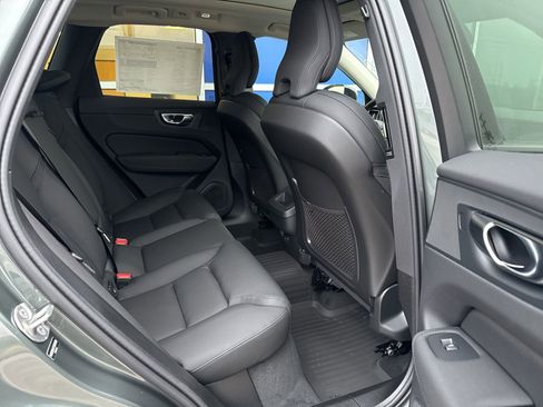 New 2026 Volvo XC60 B5 Core w/ Protection Package Premier image 12