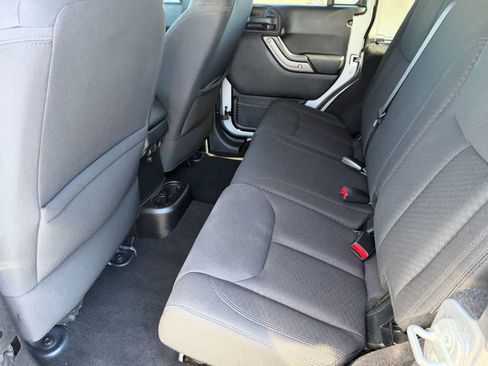 Used 2014 Jeep Wrangler Unlimited Sport w/ Quick Order Package 24S image 13