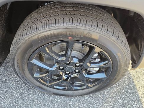 New 2026 Jeep Compass Latitude image 16