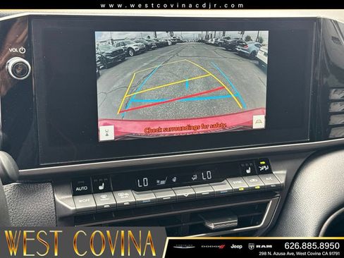 Used 2025 Toyota Camry XSE FWD image 30
