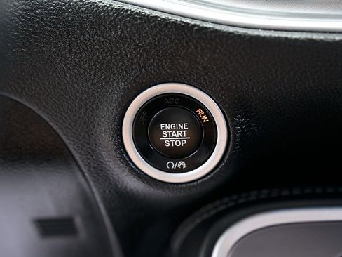 Used 2022 Dodge Challenger GT image 26