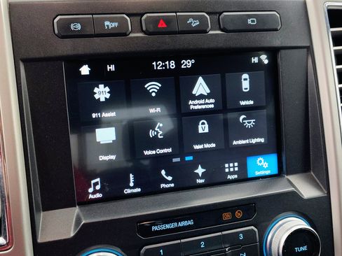 Used 2017 Ford F350 King Ranch w/ FX4 Off-Road Package image 4