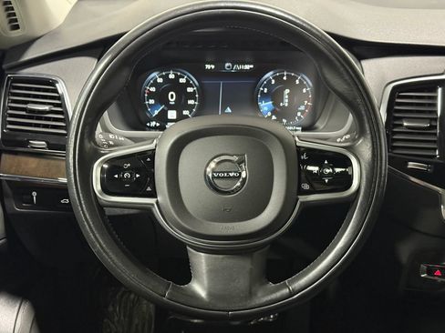 Used 2017 Volvo XC90 T6 Momentum AWD/4WD image 26
