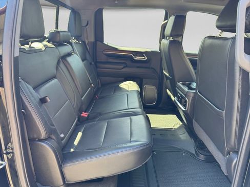 Used 2024 GMC Sierra 1500 Denali AWD/4WD image 17