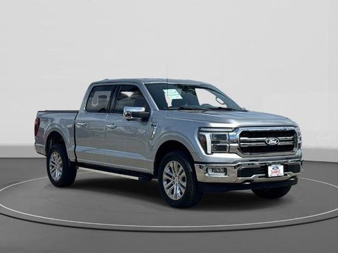 Certified 2024 Ford F150 Lariat w/ FX4 Off-Road Package AWD/4WD image 4